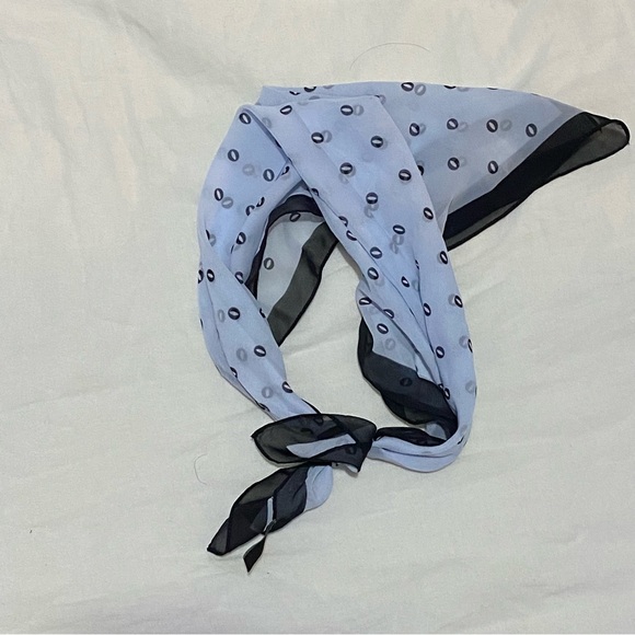 Ann Taylor handkerchief - Picture 3 of 3